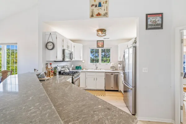 $369,900 | 1076 Lakeland Way, Unit 955, Geneva, WI 53147