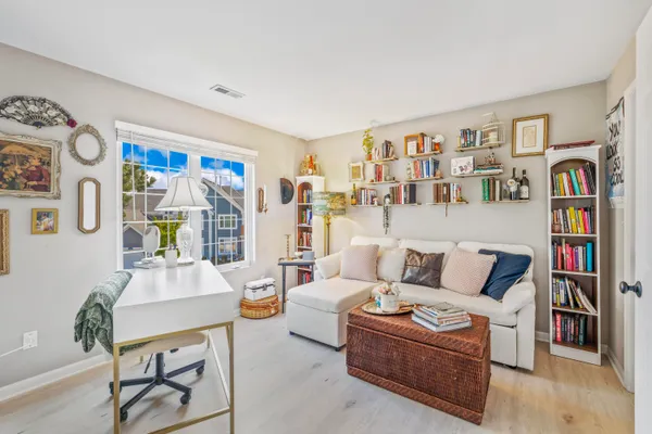 $369,900 | 1076 Lakeland Way, Unit 955, Geneva, WI 53147