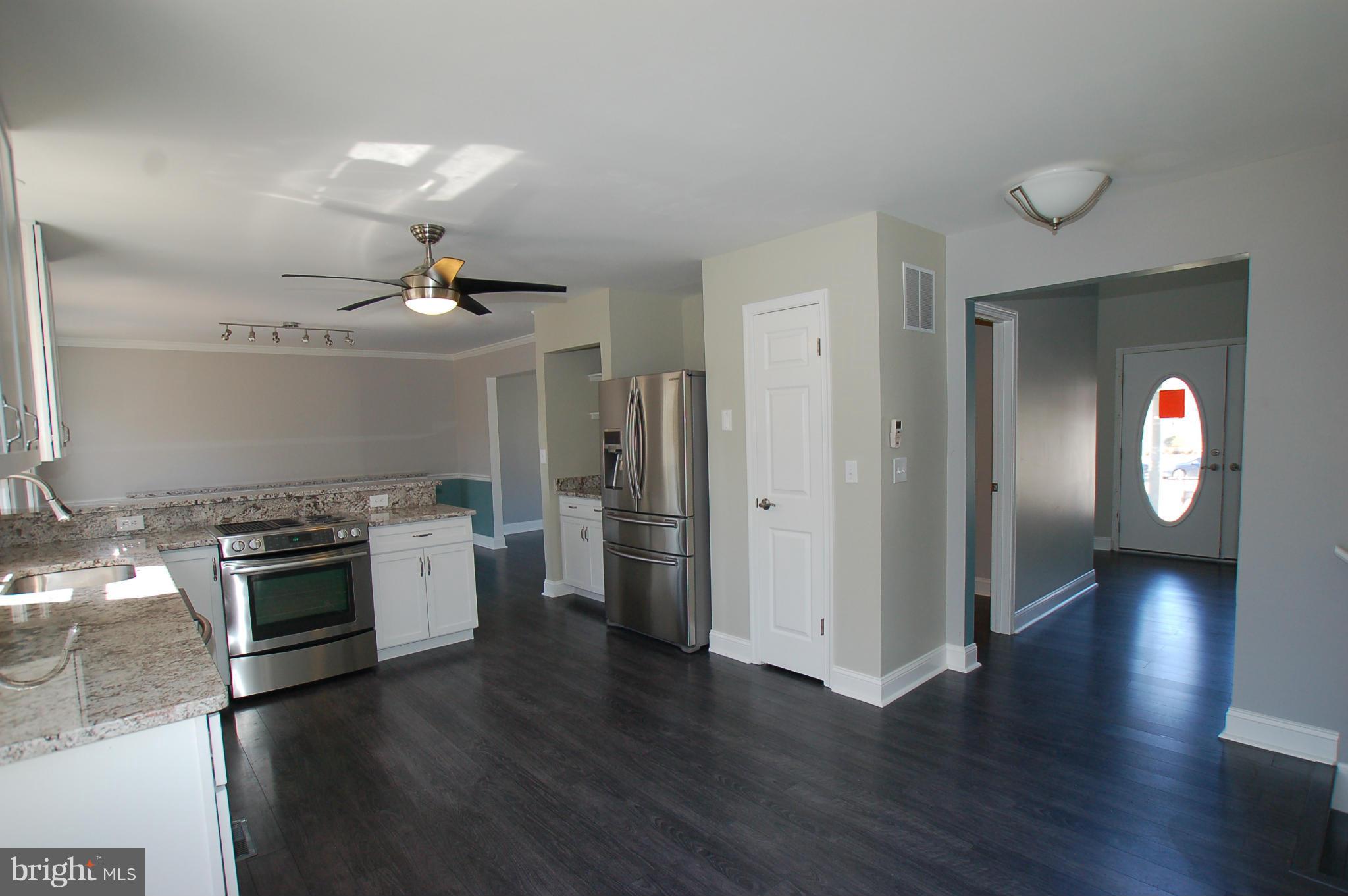 422 Riding Ridge Road Annapolis, MD 21403 - Photo 4 of 26 Kitchen