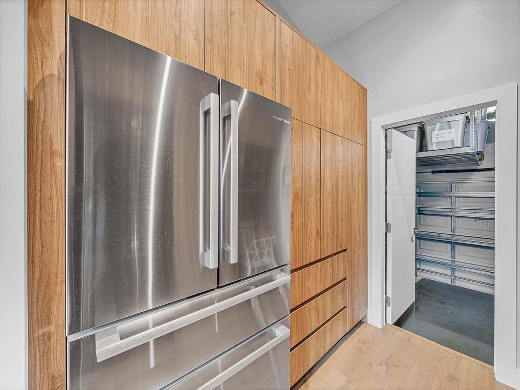 715 North Victoria Park Road Fort Lauderdale, FL 33304 - Photo 12 of 80