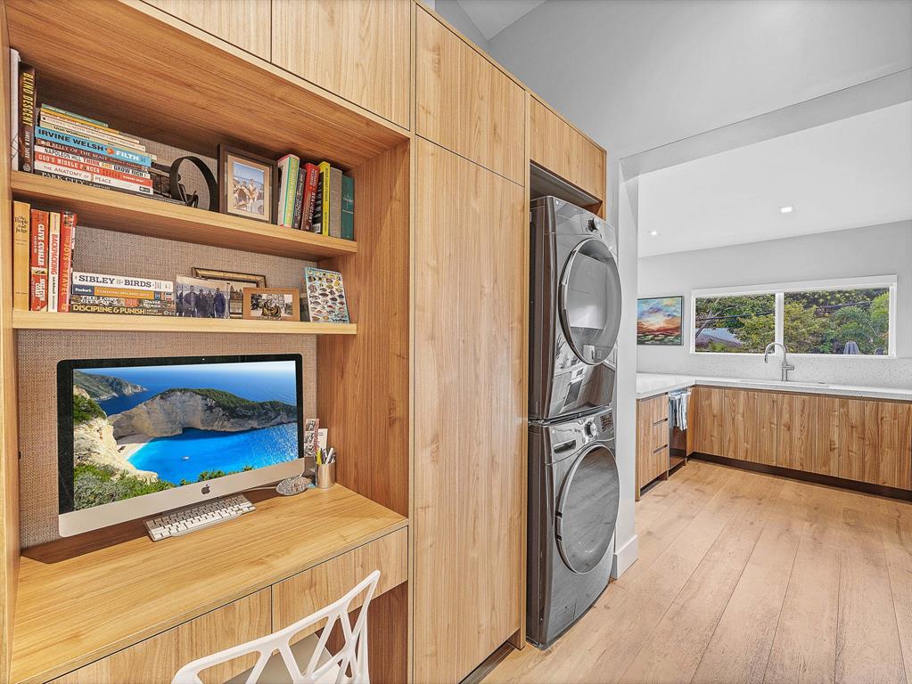 715 North Victoria Park Road Fort Lauderdale, FL 33304 - Photo 14 of 80