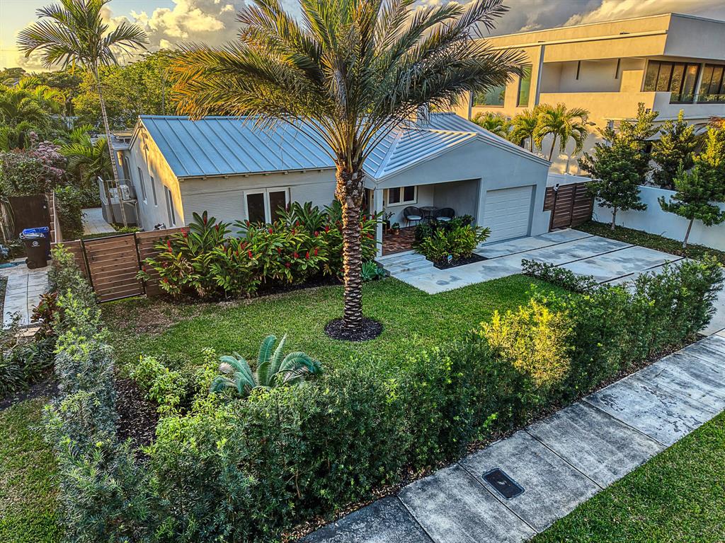 715 North Victoria Park Road Fort Lauderdale, FL 33304 - Photo 2 of 80