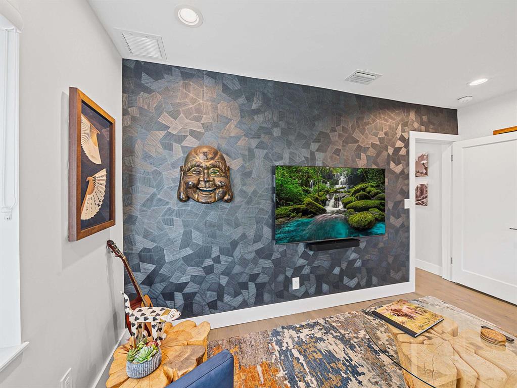 715 North Victoria Park Road Fort Lauderdale, FL 33304 - Photo 39 of 80