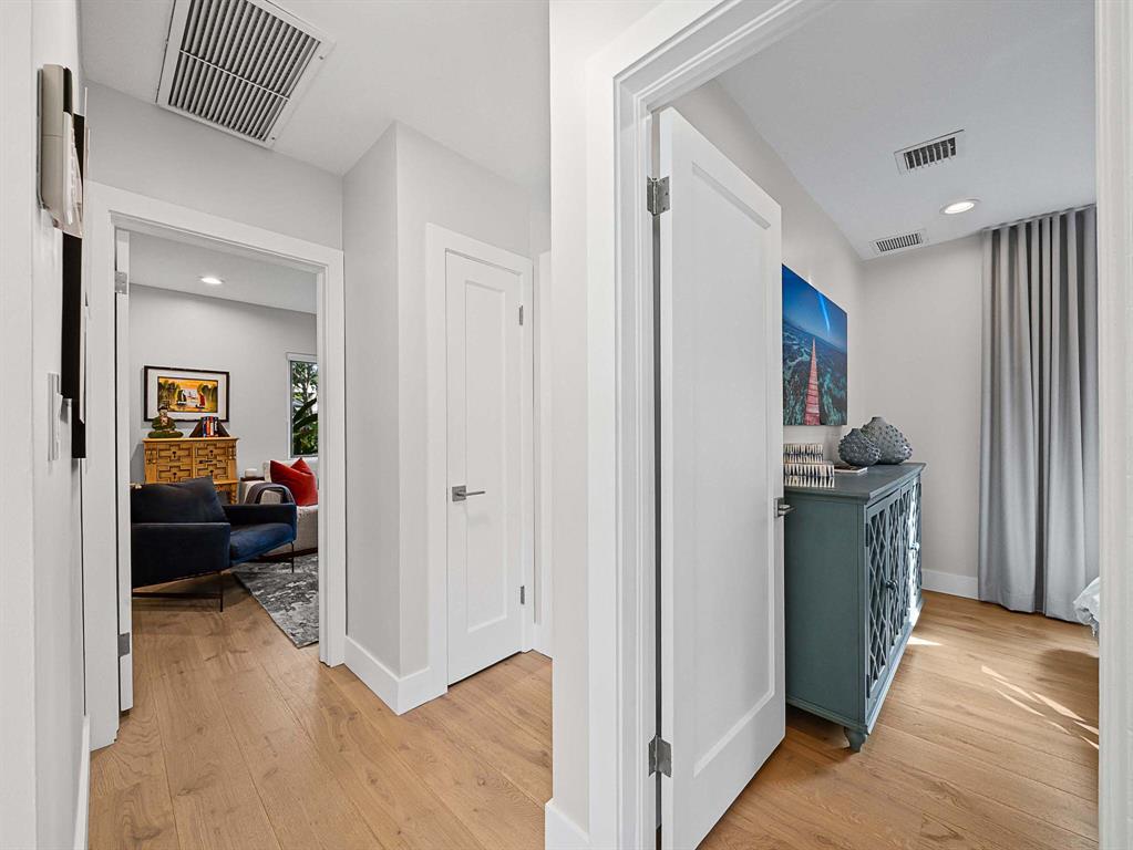 715 North Victoria Park Road Fort Lauderdale, FL 33304 - Photo 46 of 80