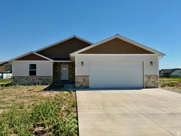 $439,000 | 40 East 500th South, Franklin, ID 83237