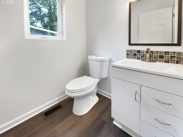 $455,000 | 21730 Palisade Drive, Fairview, OR 97024