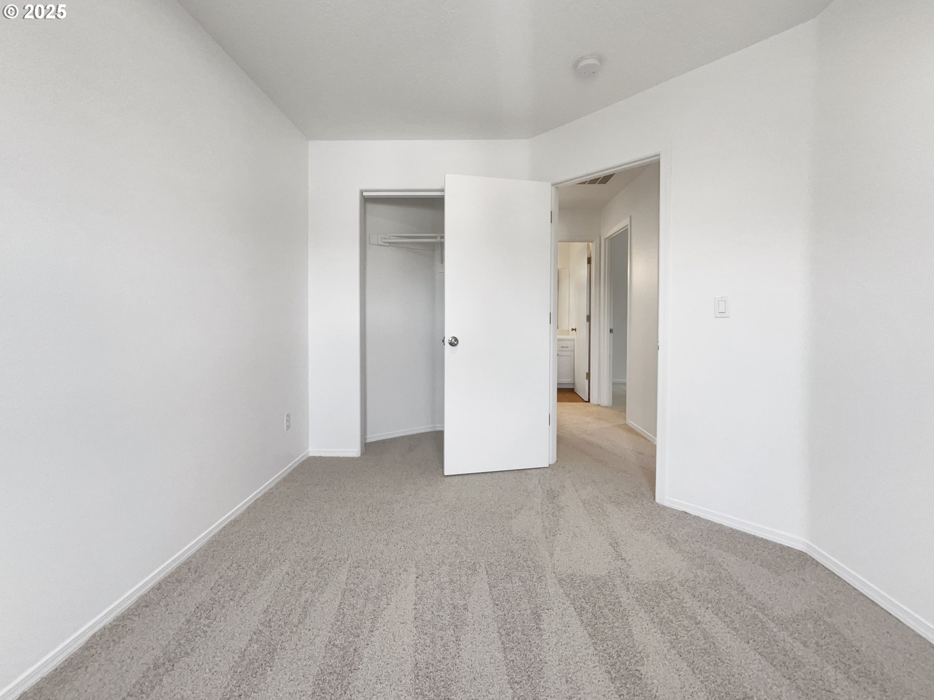 21730 Palisade Drive Fairview, OR 97024 - Photo 17 of 19