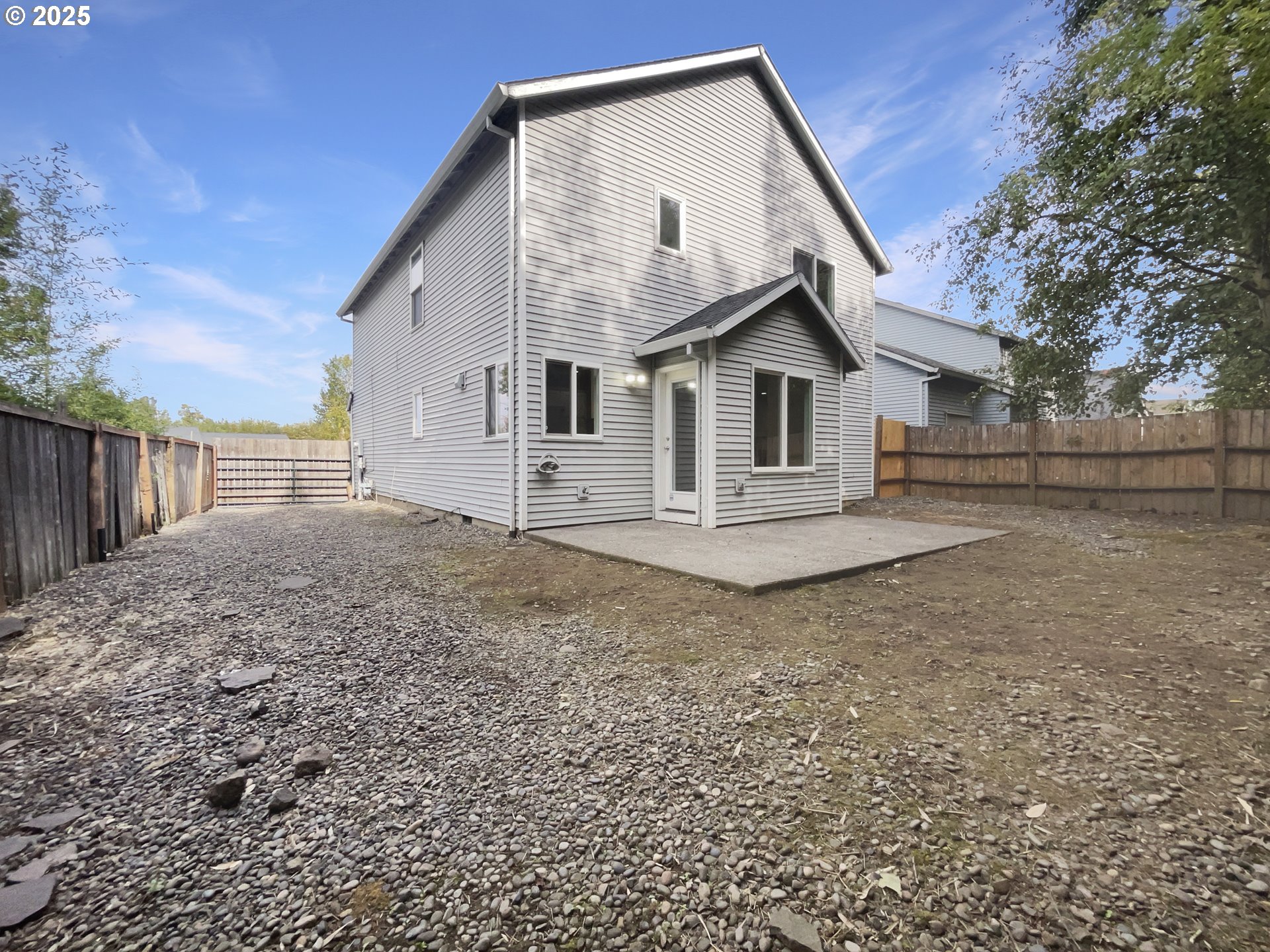 21730 Palisade Drive Fairview, OR 97024 - Photo 8 of 19