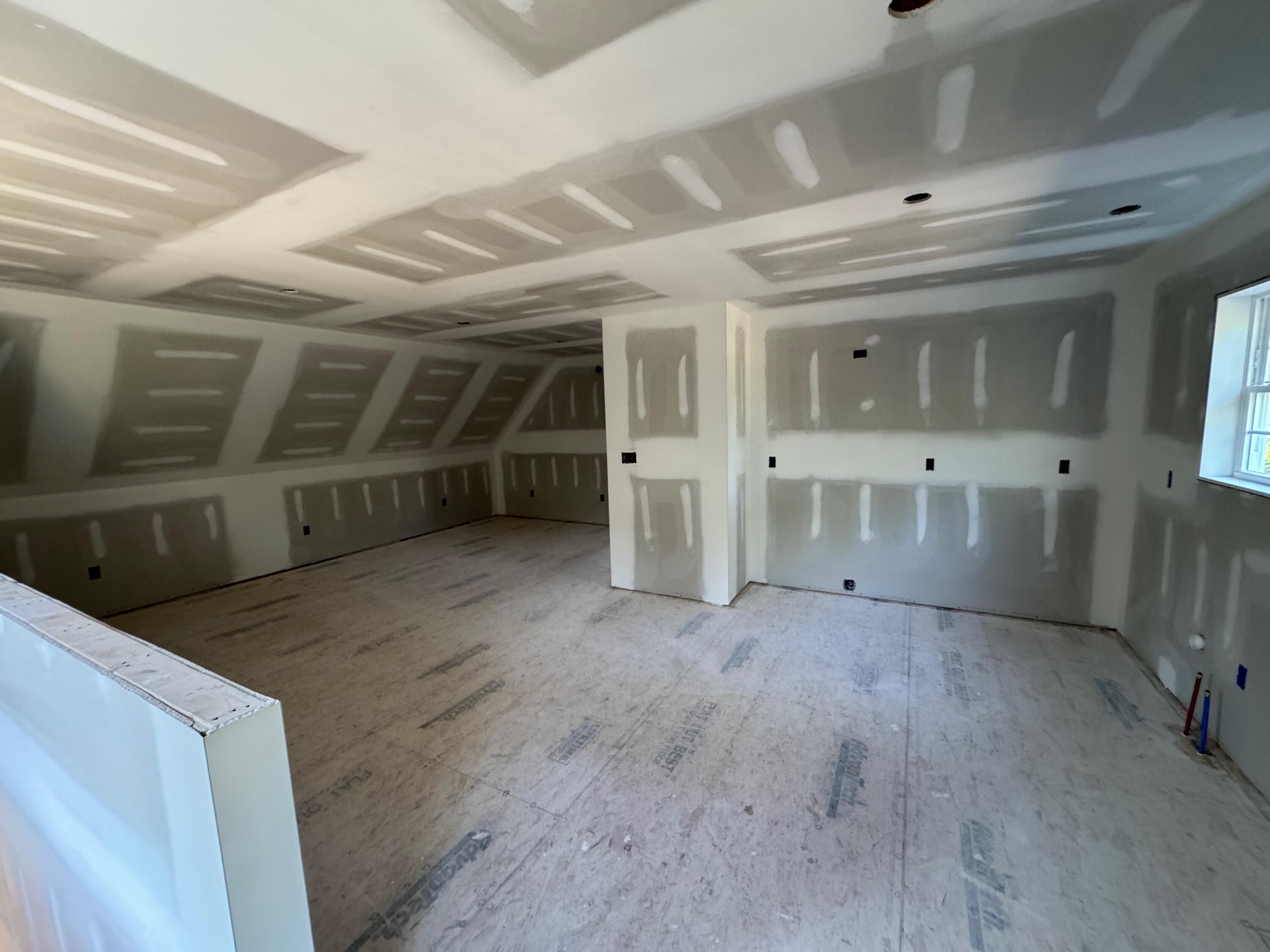 282 Sunset Road Sanford, ME 04083 - Photo 12 of 15 Main Living Kitchen