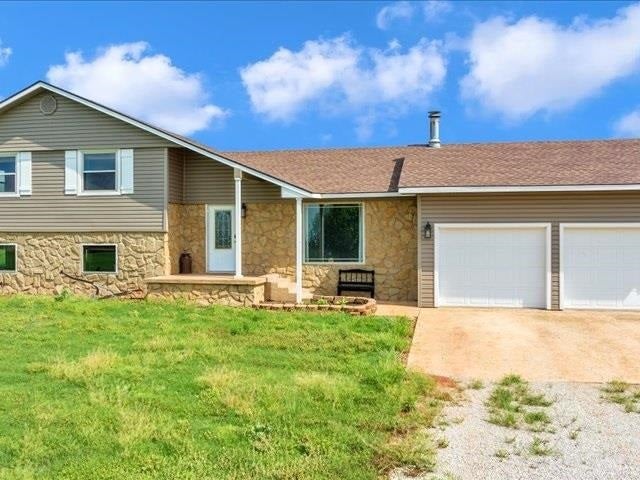 10500 Frontier Perry, OK 73077 - Photo 1 of 26 Gallery Image 1