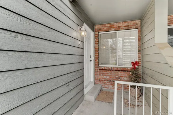 $319,000 | 886 South Reed Court, Unit E, Lakewood, CO 80226
