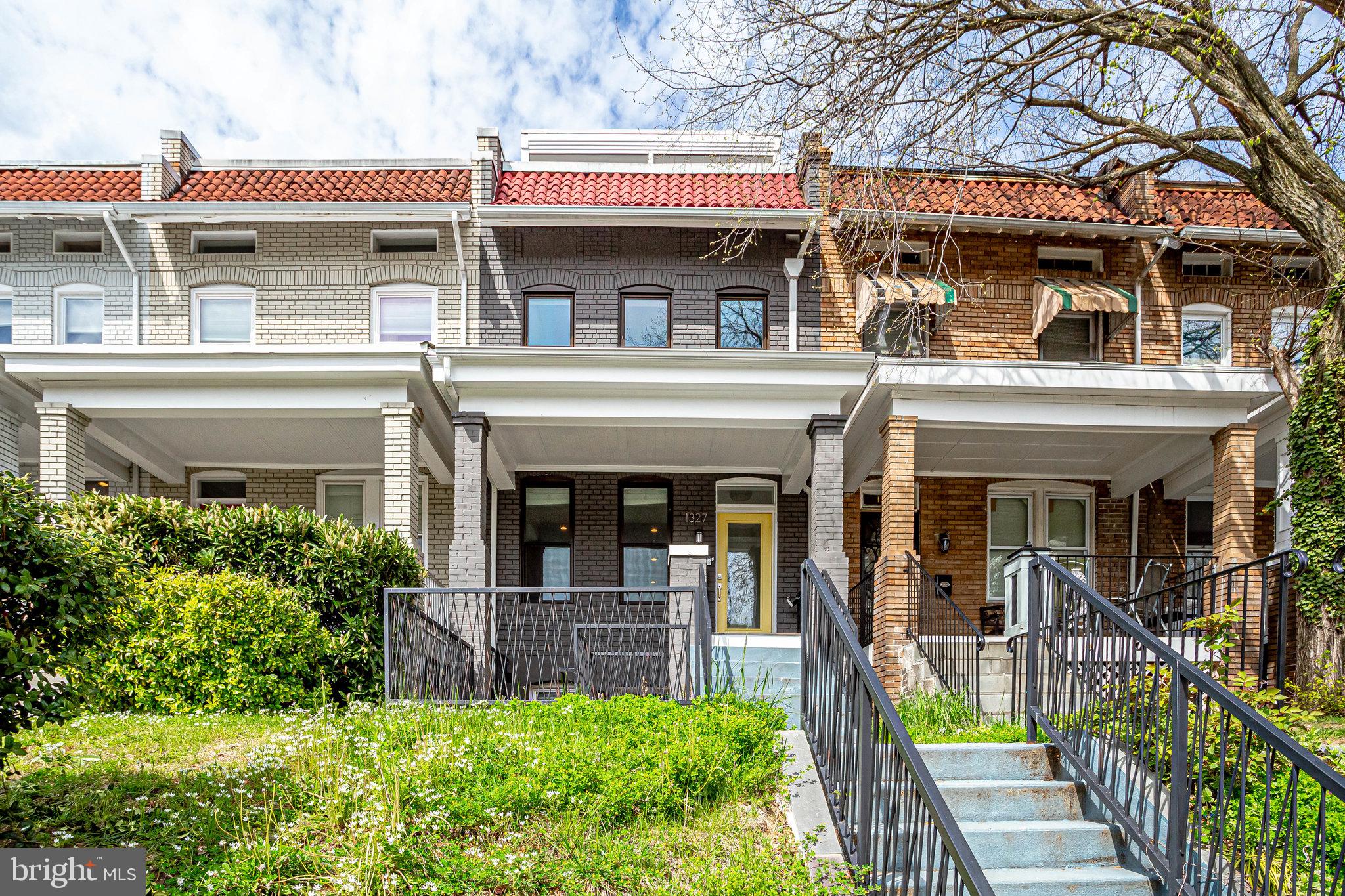 1327 Spring Road Northwest, Unit 2 Washington, DC 20010 - Photo 3 of 63