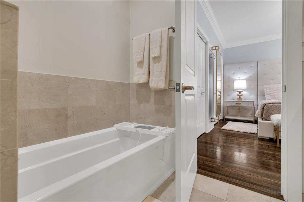 220 Decatur Street, Unit 405 New Orleans, LA 70130 - Photo 8 of 13