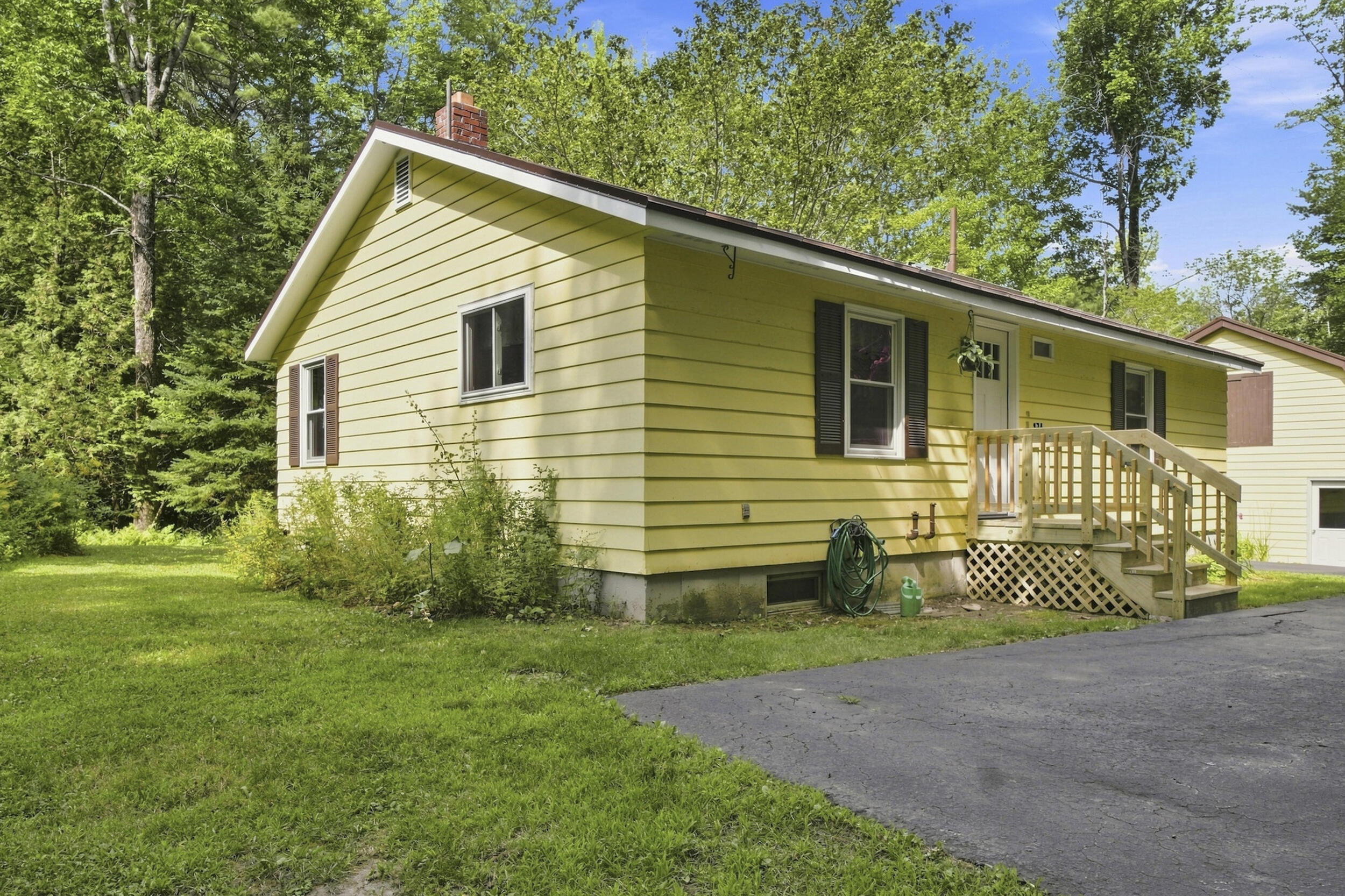 174 Davis Road Fairfield, ME 04937 - Photo 8 of 47 174_davis_rd-exterior-09