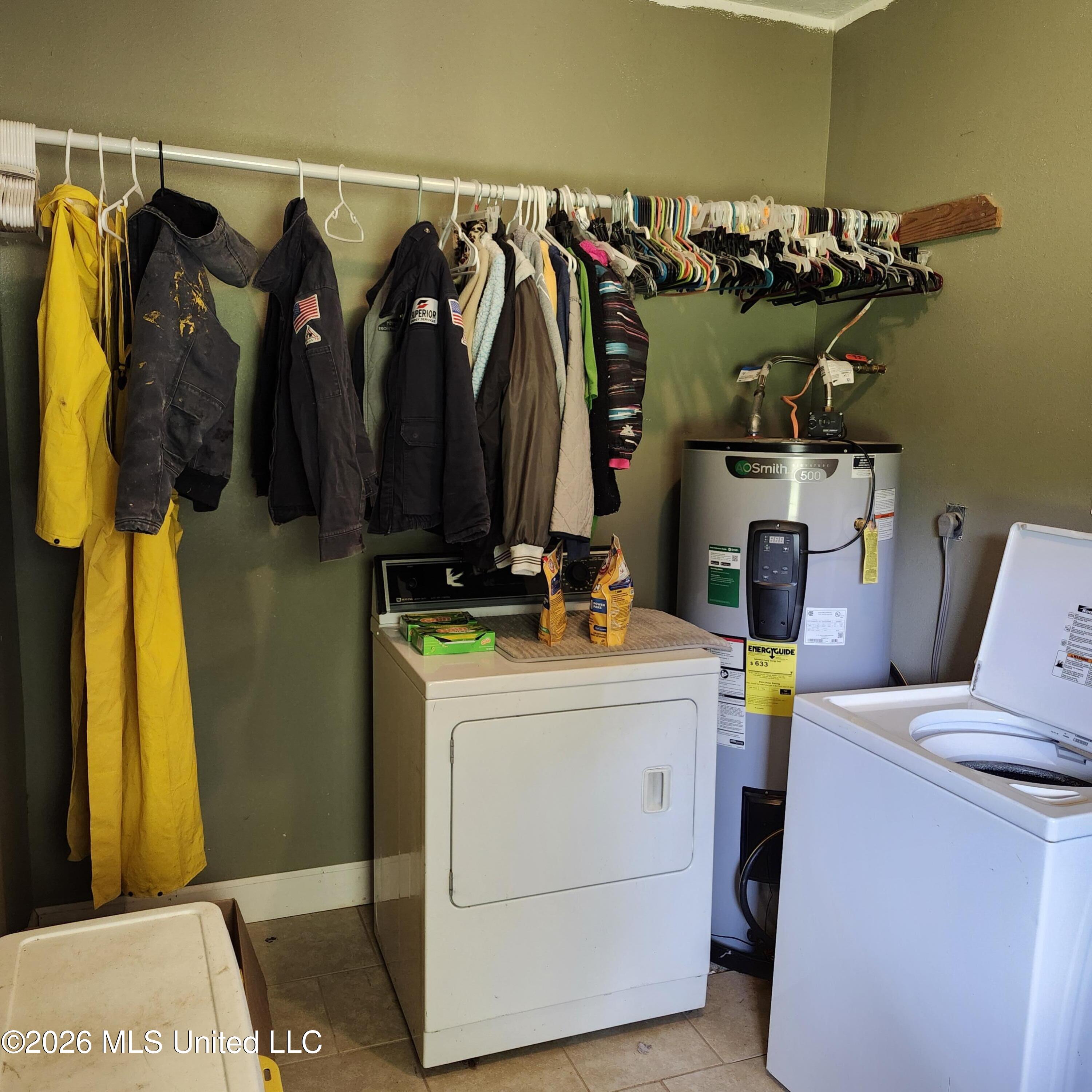 12 Austin Lane Perkinston, MS 39573 - Photo 16 of 60 laundry room