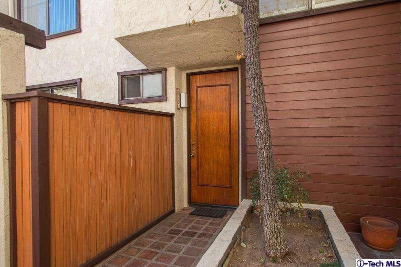 1244 Valley View Road, Unit 103 Glendale, CA 91202 - Photo 4 of 27