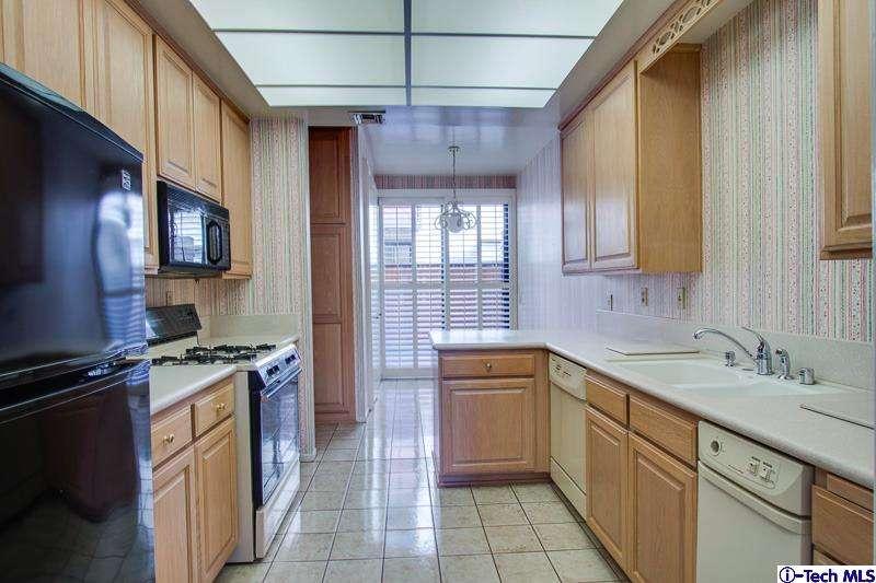 1244 Valley View Road, Unit 103 Glendale, CA 91202 - Photo 10 of 27