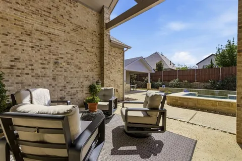 $1,125,000 | 404 Travelers Terrace, Argyle, TX 76226