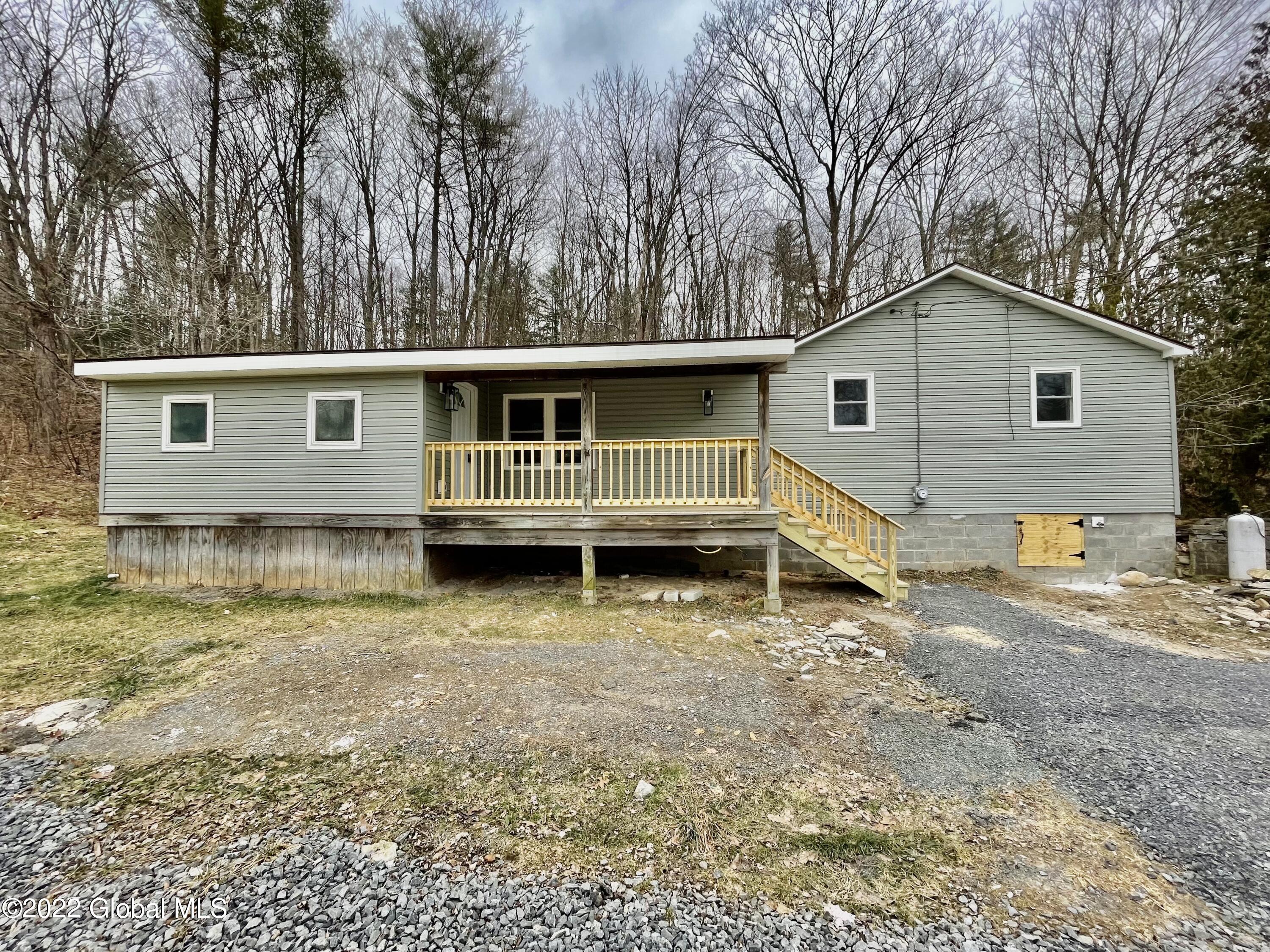 9AFC7B7D-B7F9-4C54-9CCB-51855938AA31