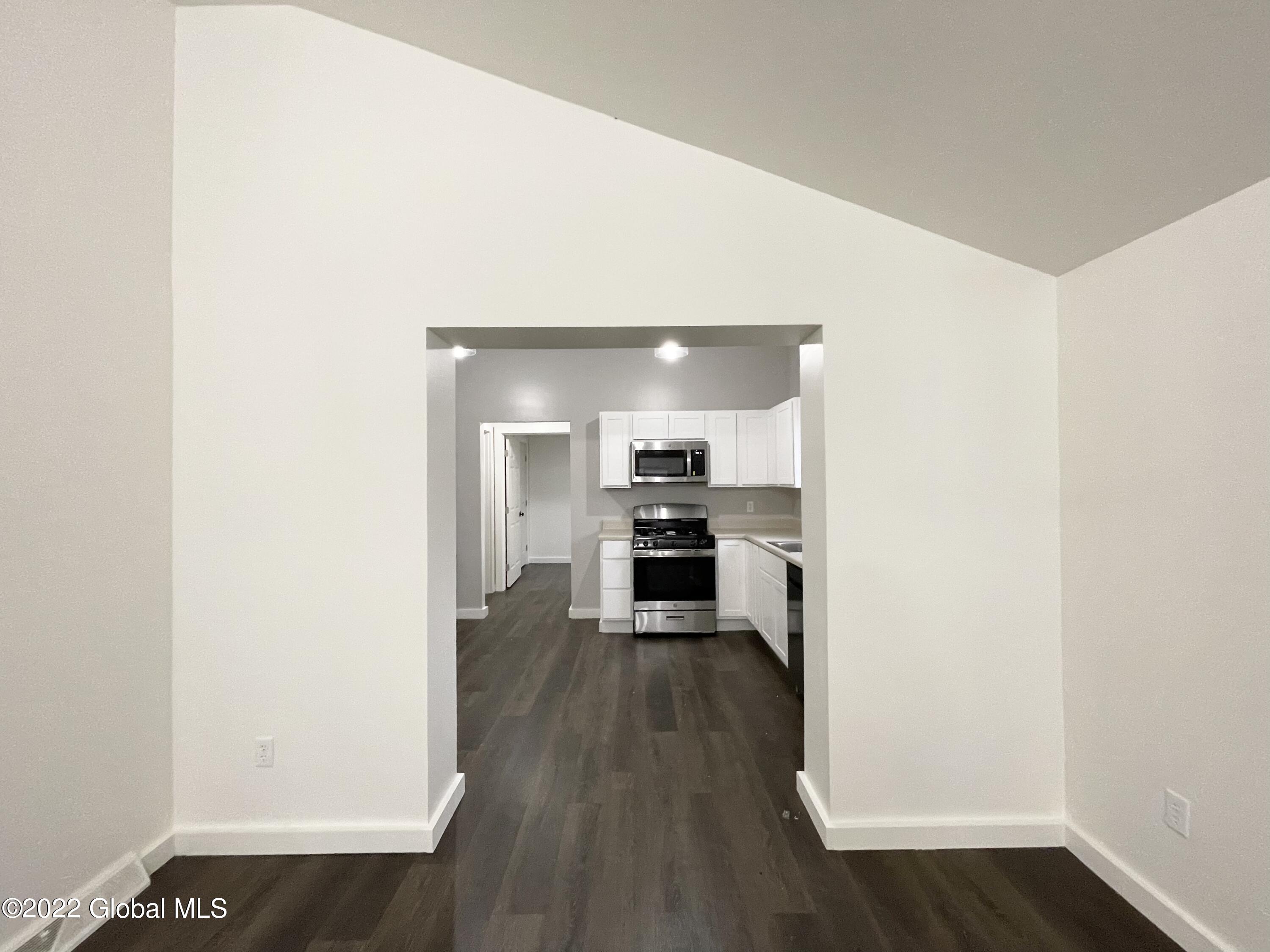 273 Rarick Road Bethlehem, NY 12158 - Photo 16 of 35 7C833362-3201-4CAE-84B0-B7E895E60E1C