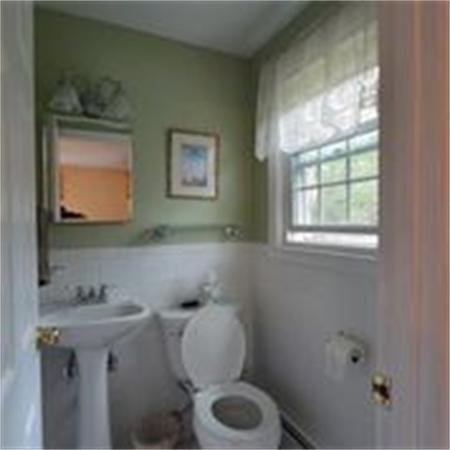 1330 Old Worcester Road Framingham, MA 01701 - Photo 12 of 21 Gallery Image 12