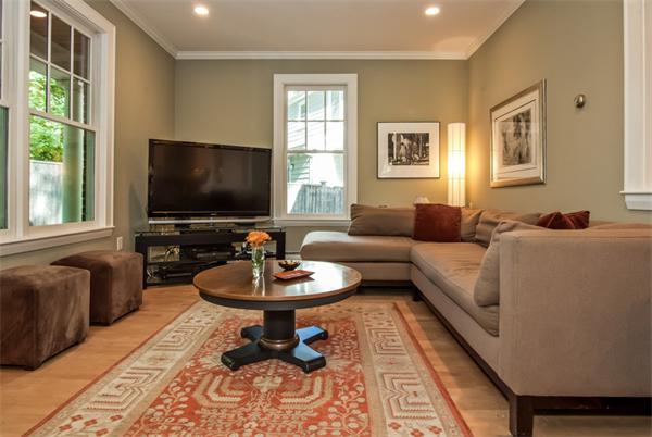15 Burr Road Newton, MA 02459 - Photo 9 of 24 Gallery Image 9
