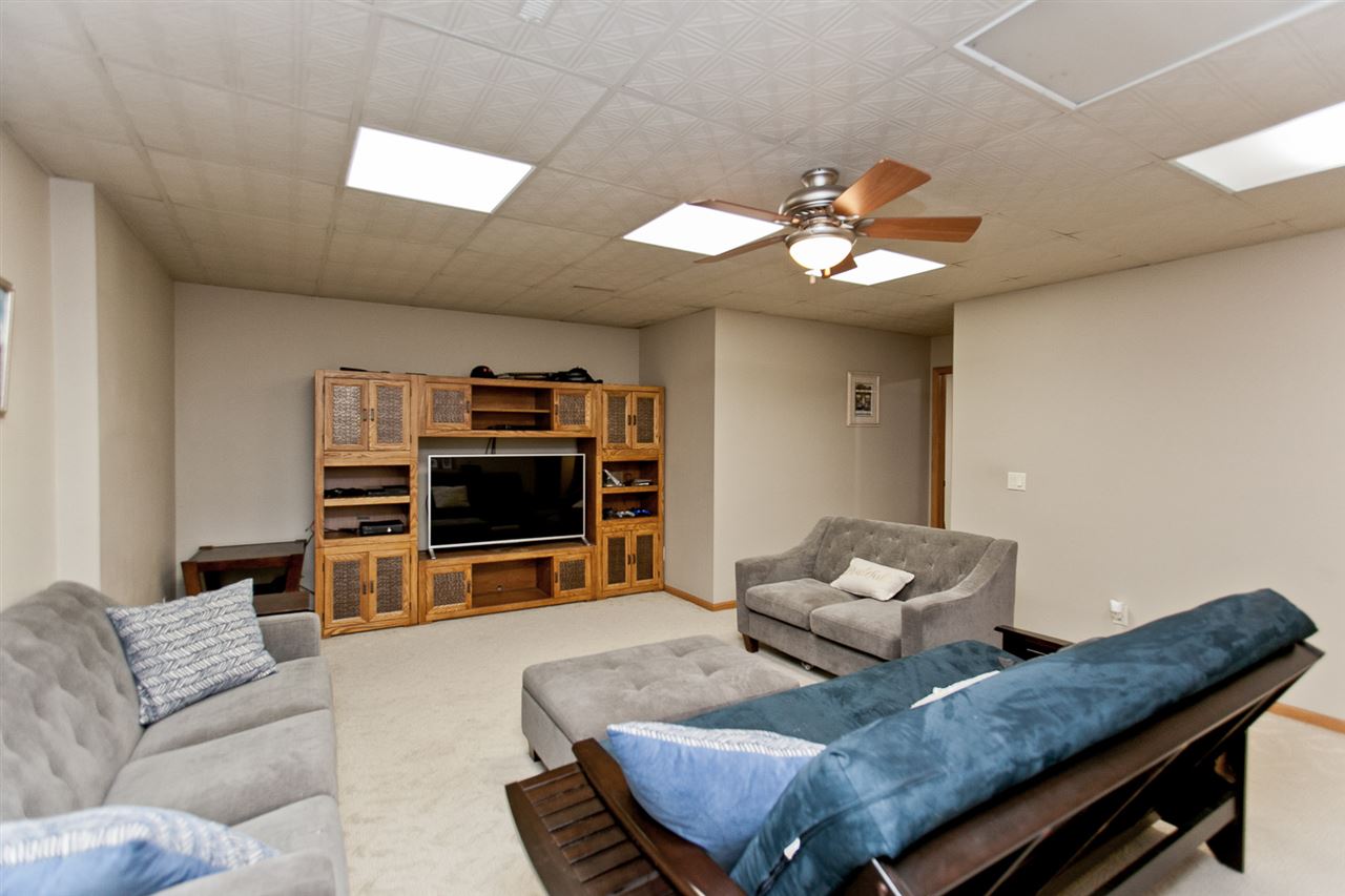 1110 Daybreak Ridge Tipton, IA 52772 - Photo 30 of 40 Gallery Image 30