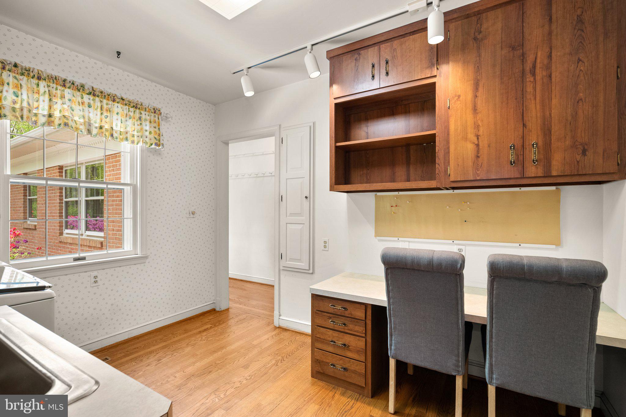 4811 Olney Laytonsville Road Olney, MD 20832 - Photo 19 of 63