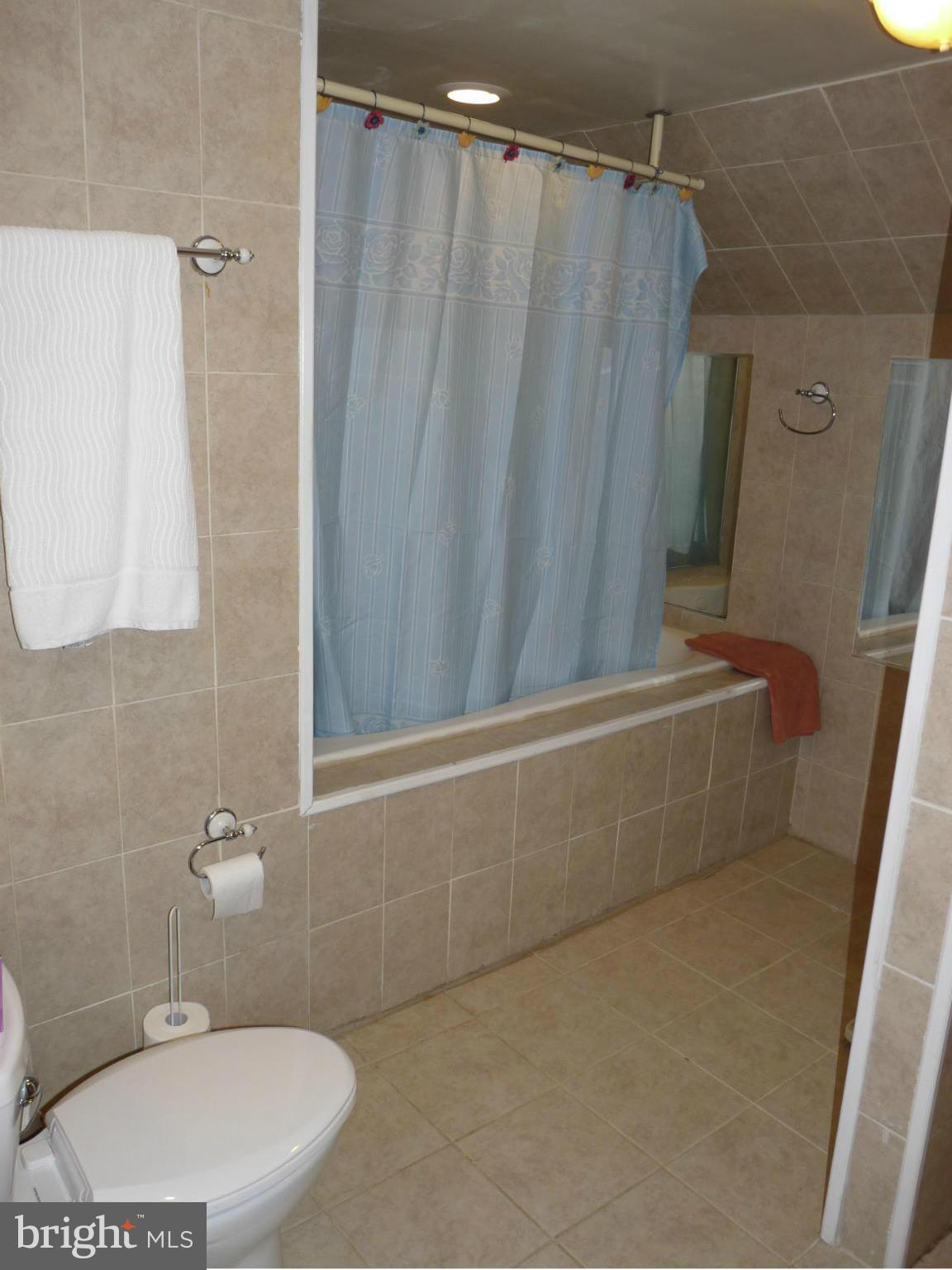 9202 Mellenbrook Road Columbia, MD 21045 - Photo 24 of 29 Bath (Master)