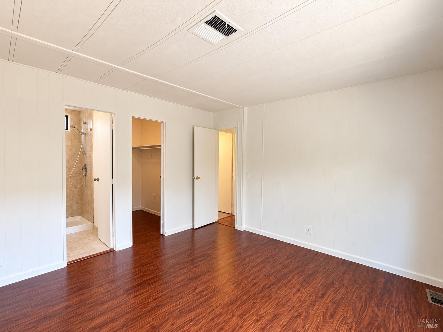 55 Yosemite Road San Rafael, CA 94903 - Photo 17 of 34 Gallery Image 17