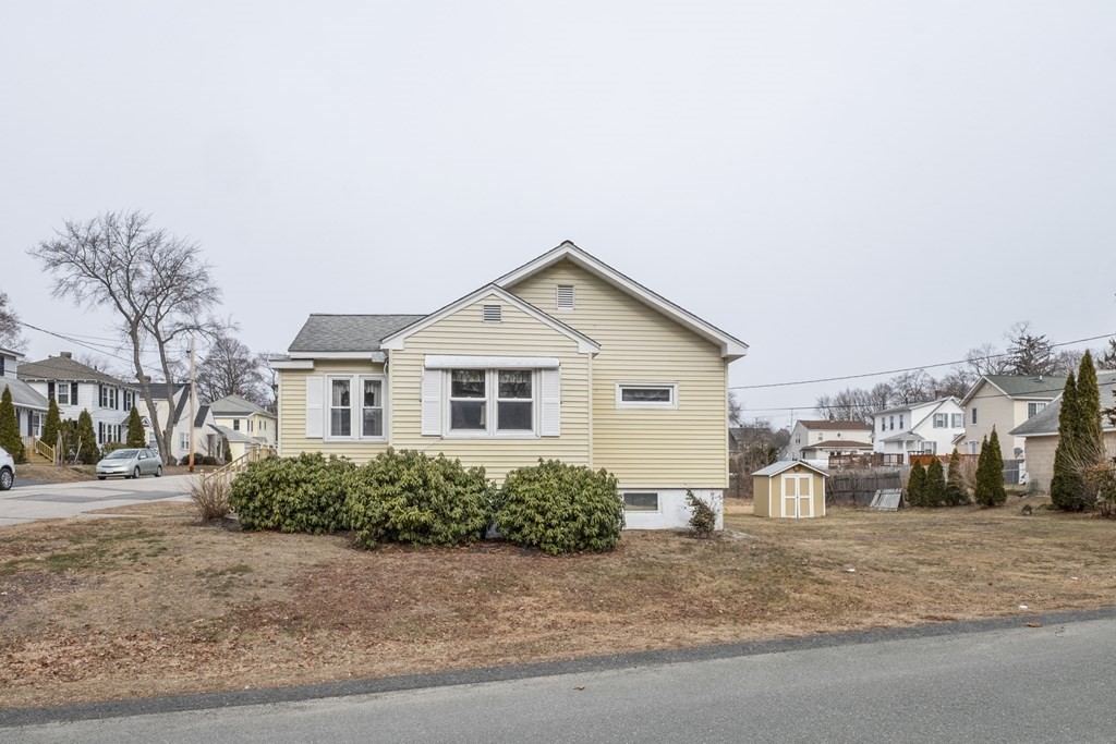 29 Tatum Road Shrewsbury, MA 01545 - Photo 6 of 38 Gallery Image 6