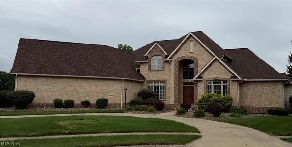$729,999 | 2828 Steelwood Circle, Akron, OH 44312