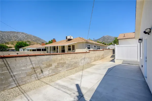 a view of a house with a outdoor space