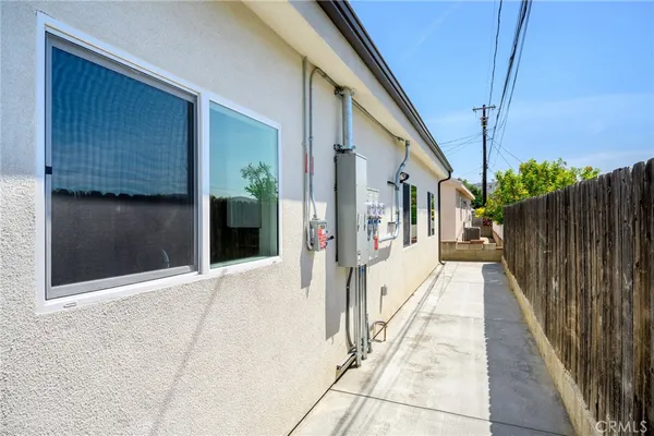 $3,500 | 10939 Nassau Avenue, Sunland, CA 91040