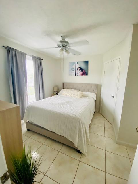 324 Winged Foot Road Palm Springs, FL 33461 - Photo 6 of 12 BEDROOM 01