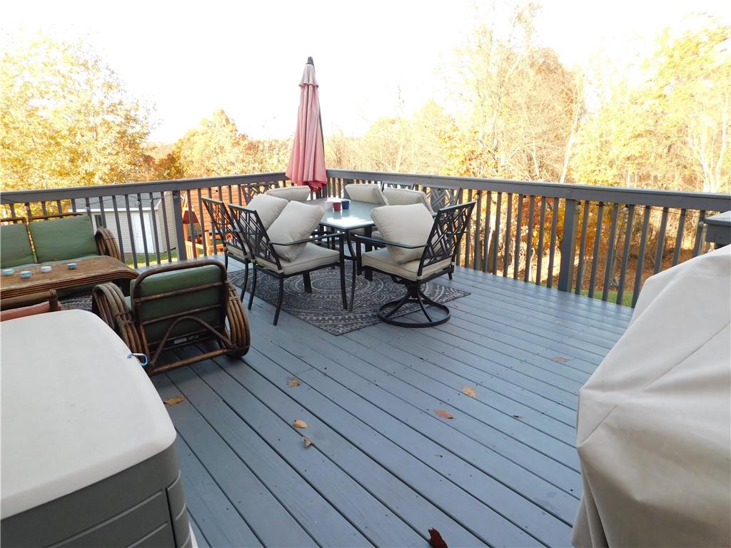 527 Blue Ridge Drive Coraopolis, PA 15108 - Photo 11 of 14 Gallery Image 11