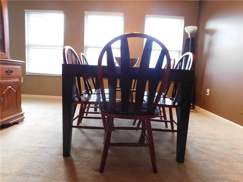 527 Blue Ridge Drive Coraopolis, PA 15108 - Photo 3 of 14 Gallery Image 3