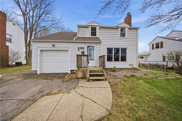 $219,900 | 407 Malden Street, Greece, NY 14615