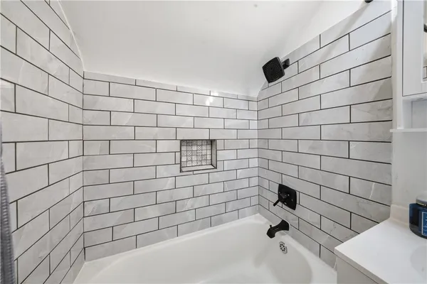$219,900 | 407 Malden Street, Greece, NY 14615