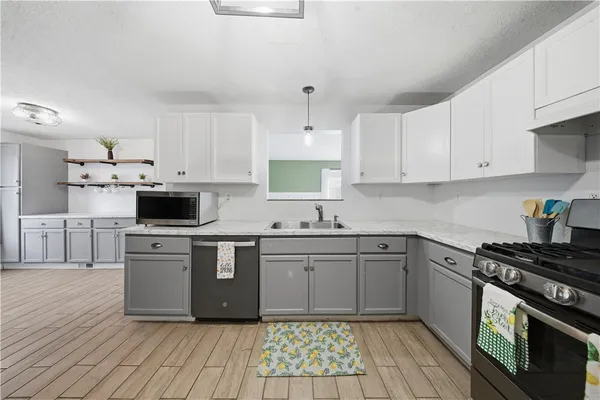 $219,900 | 407 Malden Street, Greece, NY 14615