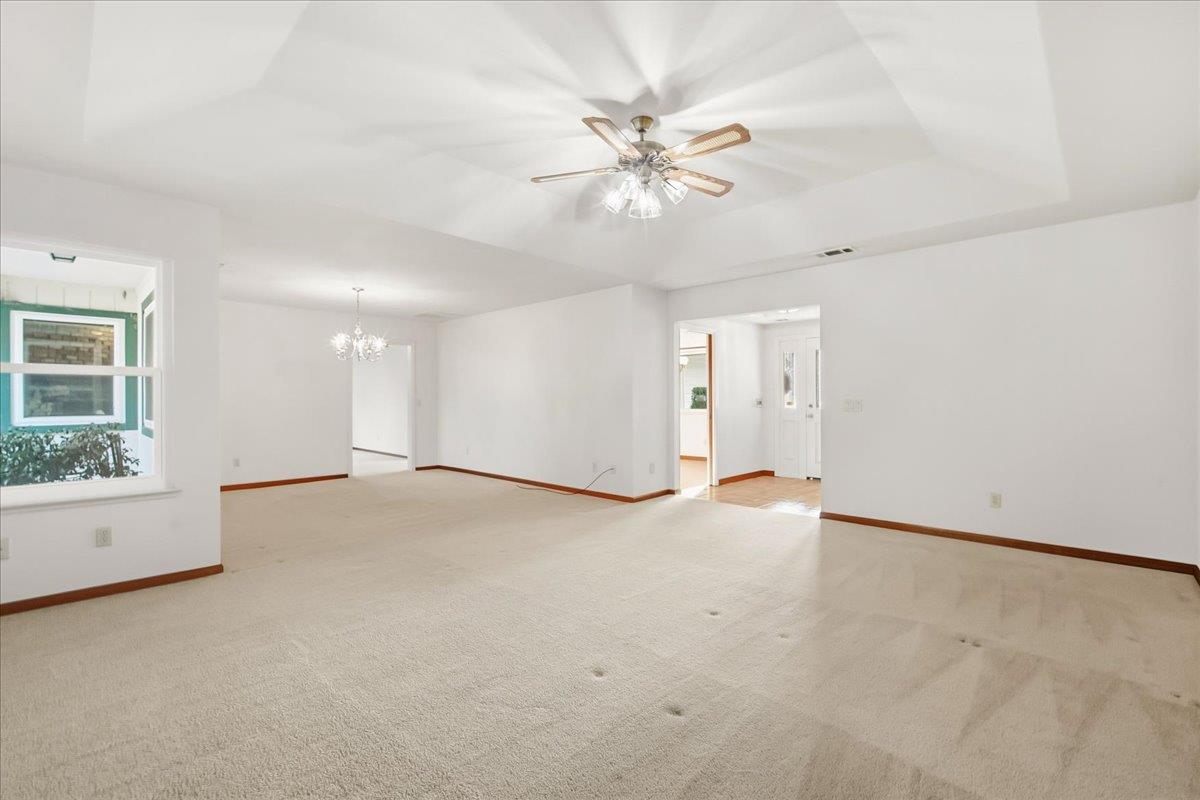 363 Diamond Oaks Road Roseville, CA 95678 - Photo 10 of 51 View of Formal Living room area, looking into the front door foyer and Formal Dining area.