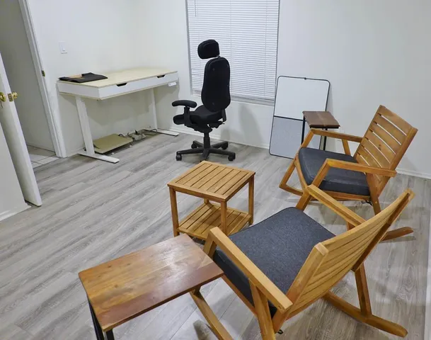 $695,000 | 47 Dearborn Place, Unit 18, Goleta, CA 93117