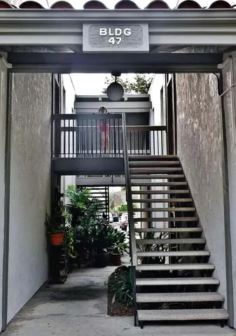 $695,000 | 47 Dearborn Place, Unit 18, Goleta, CA 93117