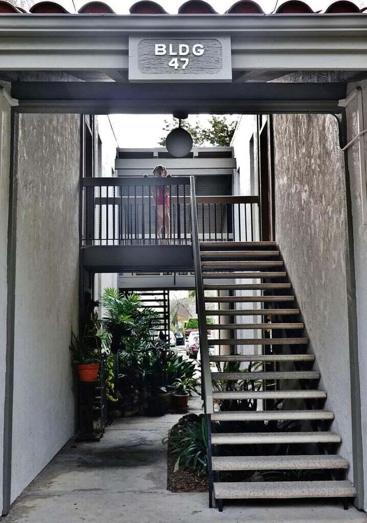 47 Dearborn Place, Unit 18 Goleta, CA 93117 - Photo 4 of 42 20251018195535306140000000-o