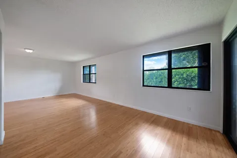 $225,000 | 248 Brandywine Court, Royal Palm Beach, FL 33411