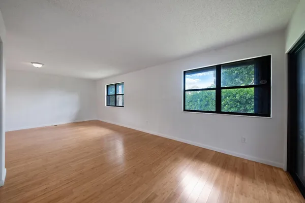 $219,000 | 248 Brandywine Court, Royal Palm Beach, FL 33411