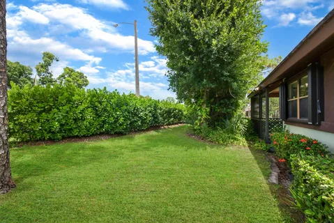 $225,000 | 248 Brandywine Court, Royal Palm Beach, FL 33411