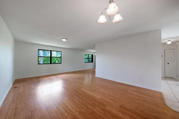 $219,000 | 248 Brandywine Court, Royal Palm Beach, FL 33411