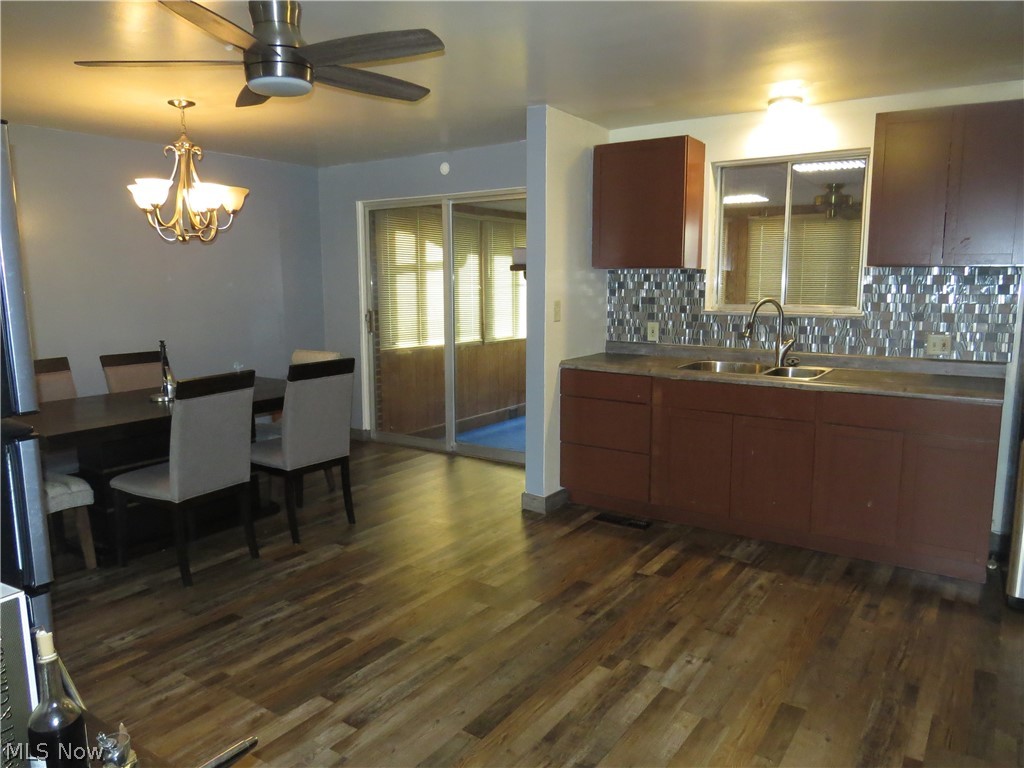 12075 Havana Road Garfield Heights, OH 44125 - Photo 10 of 33