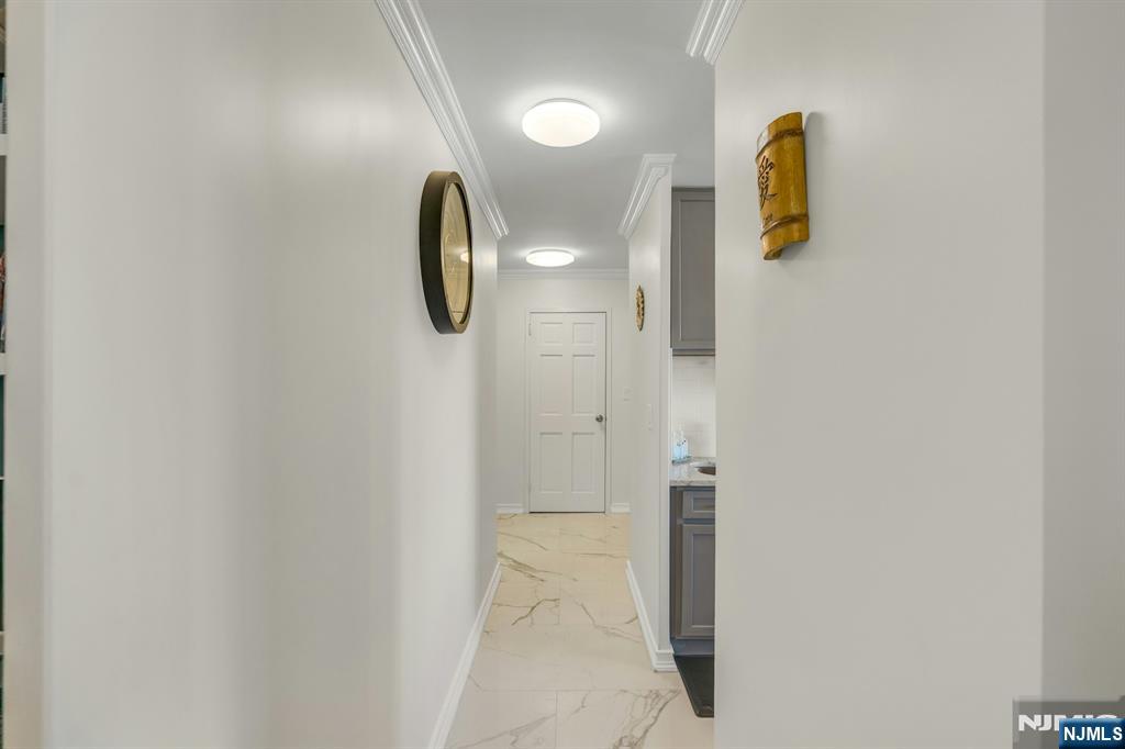 1203 River Road, Unit 8B Edgewater, NJ 07020 - Photo 19 of 40